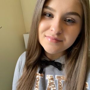 Meet your Posher, Haley